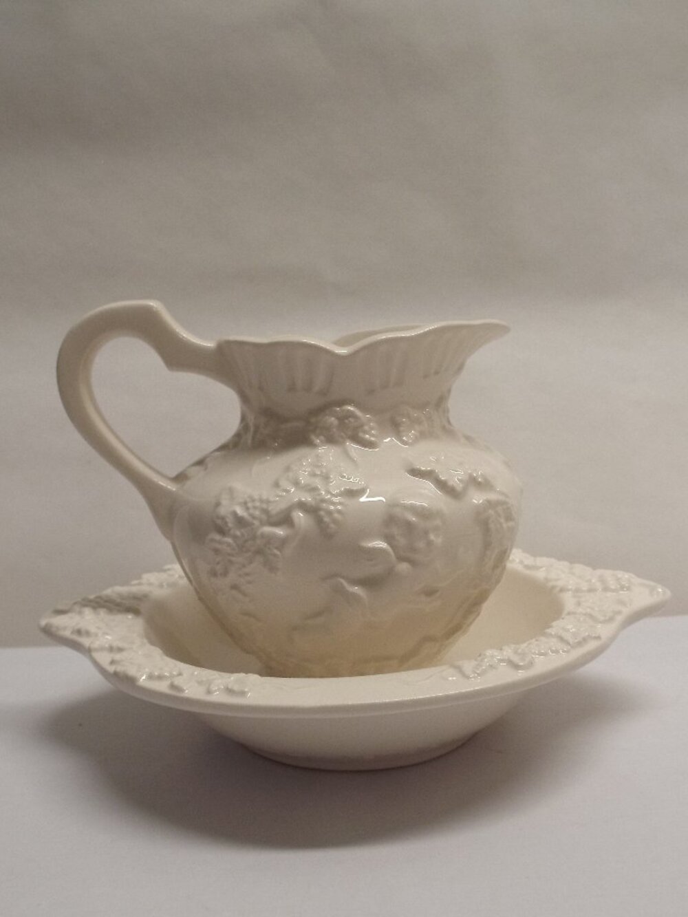 VINTAGE Lefton China Renaissance Mini Pitcher/Wash Basin Set - NO Chips/Cracks